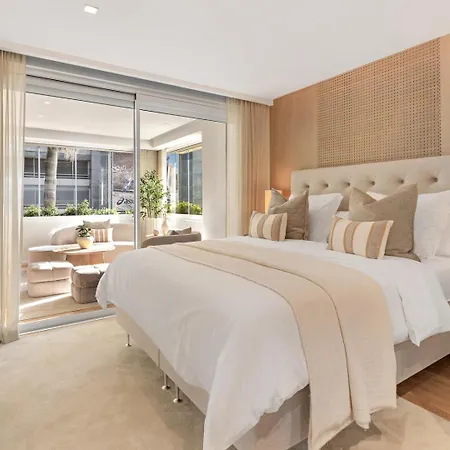 Elegant 3 Bed - Prime Puerto Banus * Marbella